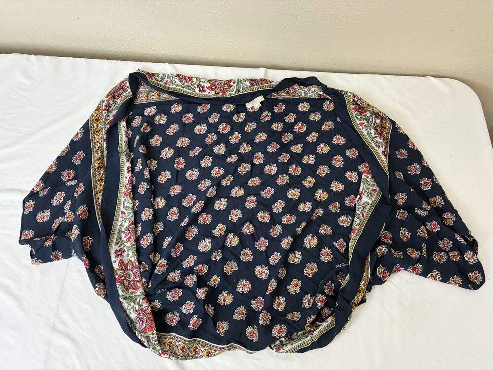 LOFT Floral Kimono Wrap XS/S Navy Blue Open Front Cardigan Boho Vacation